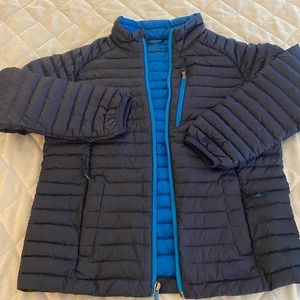LL Bean boys navy puffer. EUC! Size 14-16